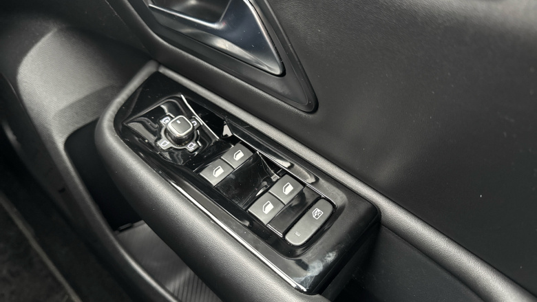 Citroen C5 X 1.6 Plug-in Hybrid 225 Shine Plus 5dr e-EAT8 Estate